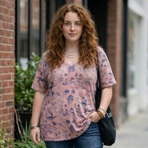 Claire France Trendy Coastal Western Top With Ruched Sides, Plus Size 3X